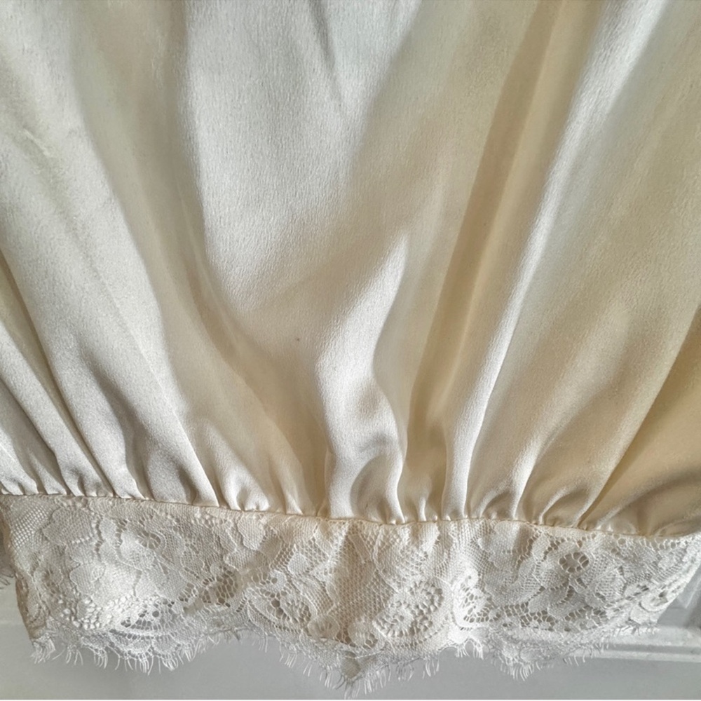 HOUSE OF CB ‘Leona’ Ivory Satin and Lace Blouse Small US4-6 $119 - Picture 11 of 12